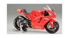 TAMIYA 14101 1/12 Ducati