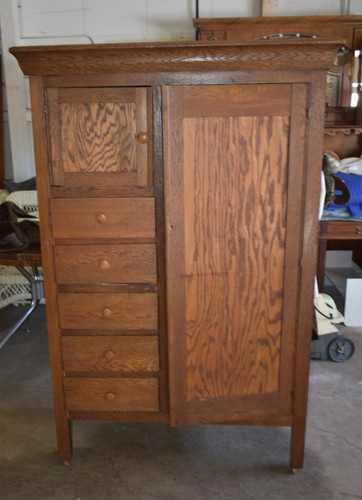 Antique oak gentleman - antique,