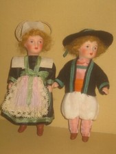 Couple de Poupées anciennes mignonnettes folkloriques Bretons