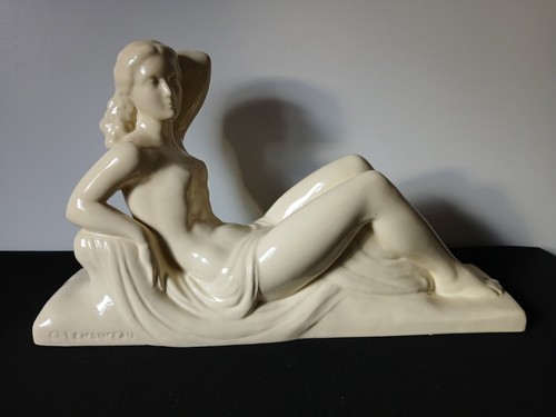 Lemanceau statue - :,