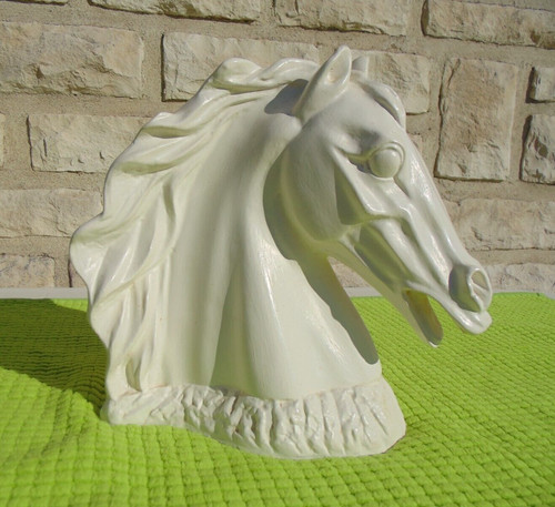 Téte cheval platre - en,