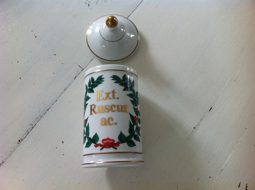 Pot pharmacie porcelaine - a, en