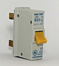 GE Prise En 20a 20 Amp MCB