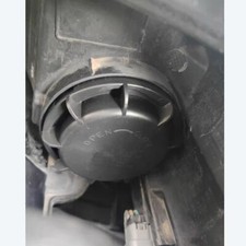 2× Headlight Bulb Cover