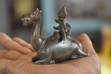 Vieux Laiton Artisanal Cire Moulé Camel Forme Encrier, Riche Patine