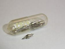 Waltham balance staff 1365 1883 (hspg 94 pivot 13) axe de balancier / Ronda 2526