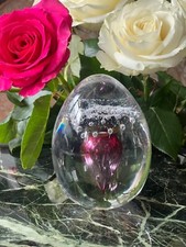 Oeuf presse-papier en cristal