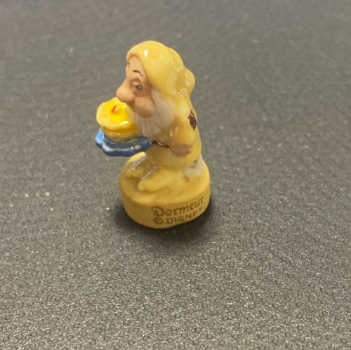 Feve disney jaune - ,