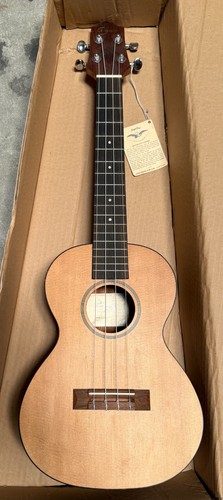 Tenor - item), 26"