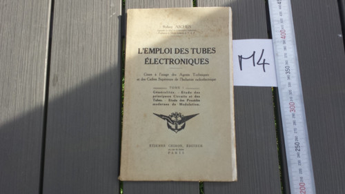 Ancien livre tsf l - m4/,