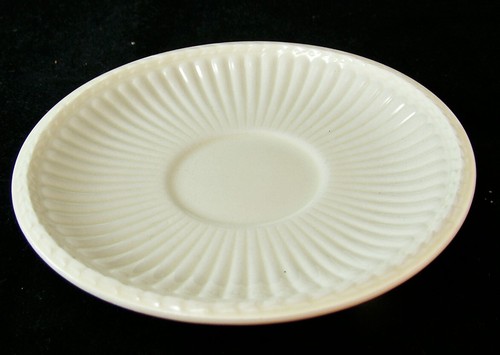 Sous tasse demitasse wedgwood - sous-tasse,