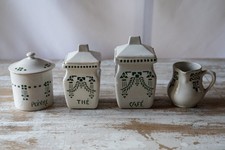 Lot de 4 faiences blanches