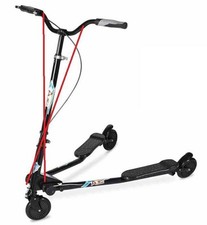 Trottinette à trois roues