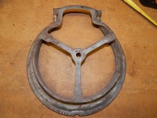 Support de foyer pour poêle  Godin modèle   3721 A   BON ETAT