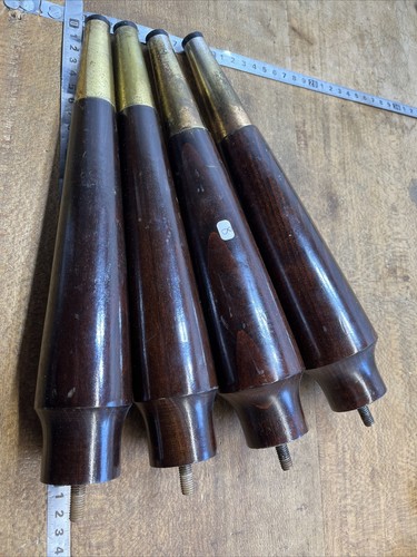 Lot pieds en bois - n°,