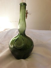 Ancienne Bouteille  en verre soufflé et bullé