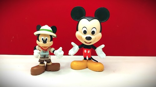 Lot figurines mickey - 2,