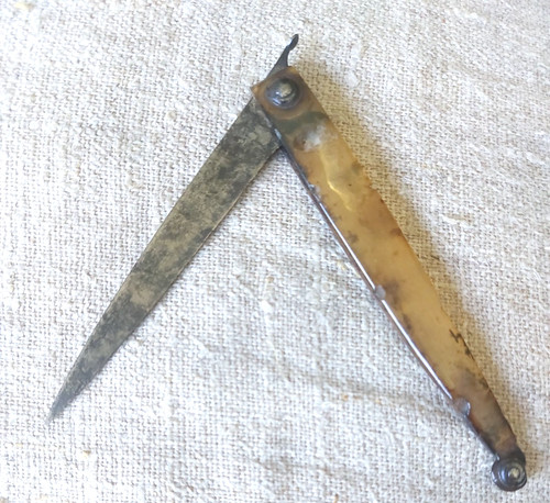 Ancien couteau bistouri - ancien,