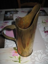 ancien pichet douille d'obus 