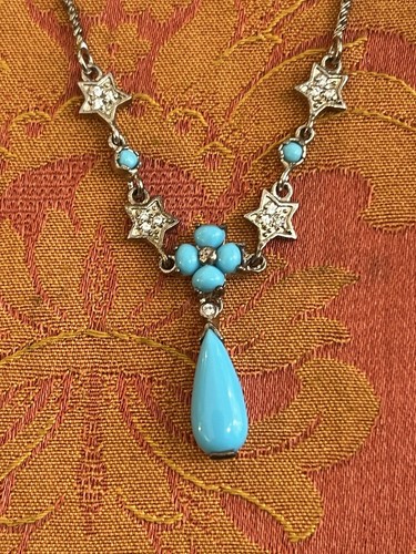 Superbe collier pierre - superbe,