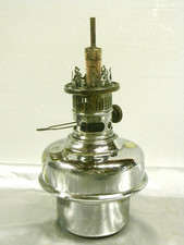 ?? TITUS TITOLANDI ANCIENNE LAMPE TEMPETE PETROLE ESSENCE OIL LAMP