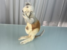 Peluche Steiff animal kangourou 26 cm. Excellent état