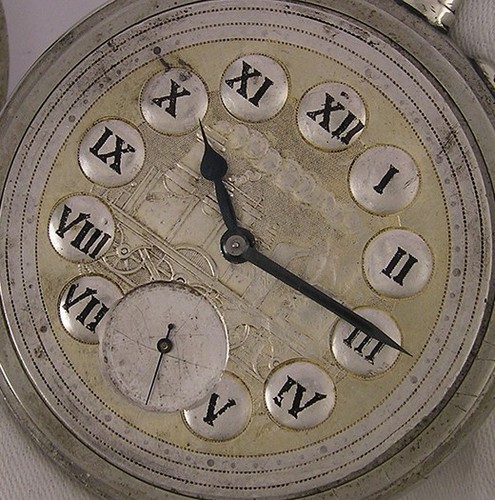 Ancienne montre énorme - , chemin