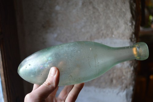 Ancienne amphore verre - ancienne,