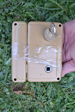 Serrure applique THIRARD une entrée porte intérieur gauche (Comme neuve)  