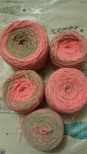 Lot de 5 Pelotes de Laine Beige et Rose Fluo (255g)