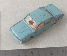 Ancienne voiture Volga Gaz 24