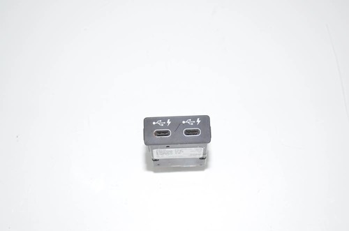Bmw u11 ix1 prise - u11,