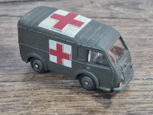 Jouet ancien renault ambulance - ancien,
