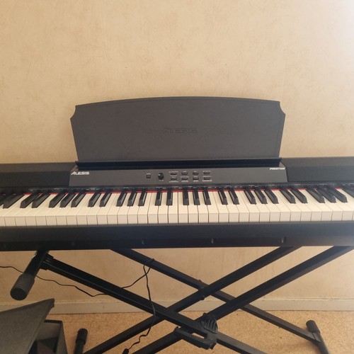 Piano numérique alesis - piano,