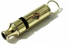 Sifflet de chasse en laiton