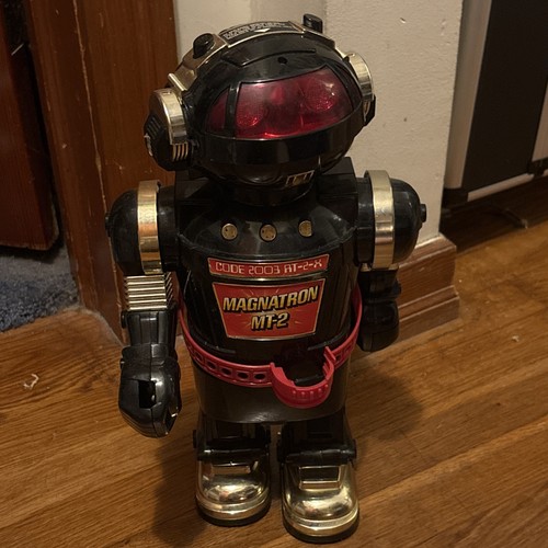 Vintage battery operated robot - battery,
