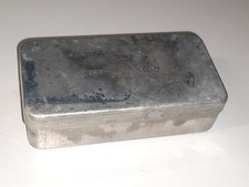 Petite Boite métal médic - possiblement allemand WW2 - à identifier - Médical US