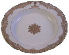 Assiette En Porcelaine Russe