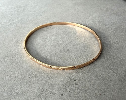 Jonc martelé 14 carats - or,