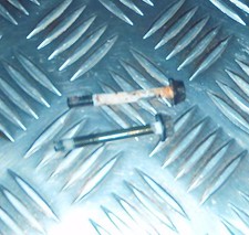 Yamaha 850 TDM 3VD - VIS de fixation de d Amortisseur