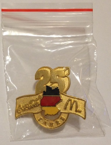 Pin donald coca - -, cola