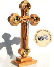 CROIX DEBOUT en bois d'olivier