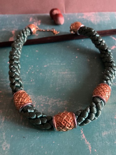 Gros collier vintage - vintage, cordon