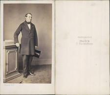 Franck, Paris, Homme mûr un chapeau haut-de-forme à la main, circa 1865 Vintage 