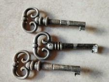 Lot De 3 Clés De Meuble