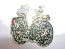 PIN'S SOLEX   LY  .PARIS  ./   RARE