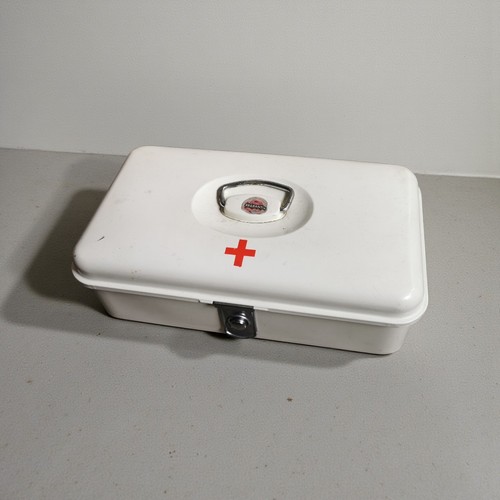 Ancienne trousse secours - de,