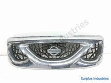 CALANDRE NISSAN TERRANO 2