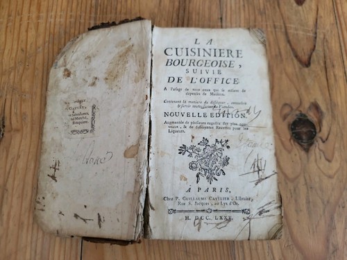 Cuisinière bourgeoise - cuisinière,