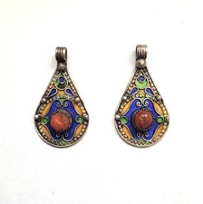 Lot de 2 pendentifs Kabyle en argent, émail et perles de corail véritable pour c
